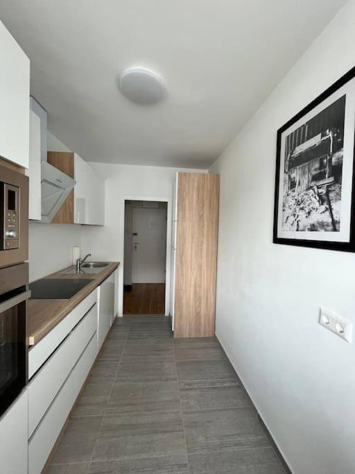 Farawayhomes #h1